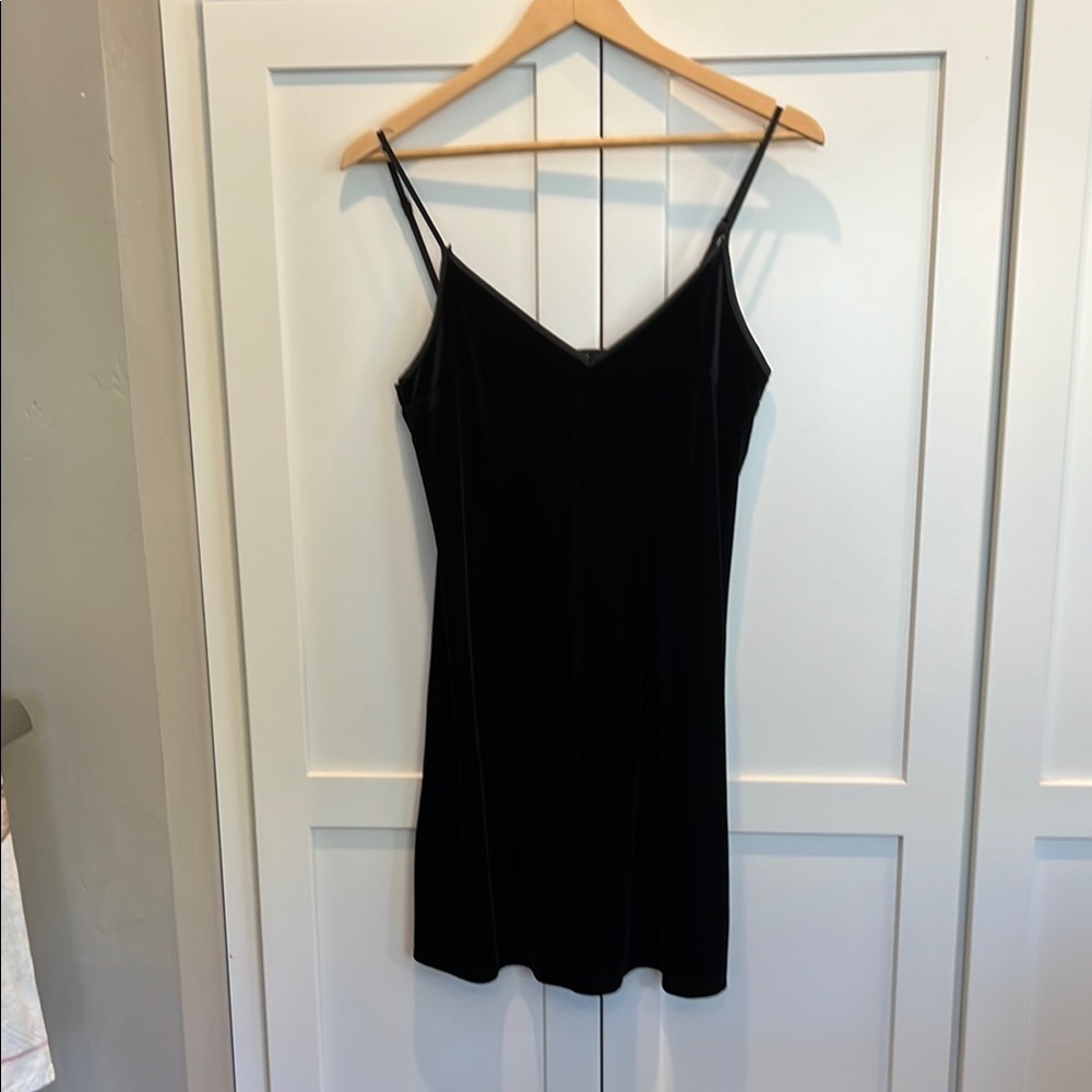 Abercrombie & Fitch Velvet Little Black Dress XS